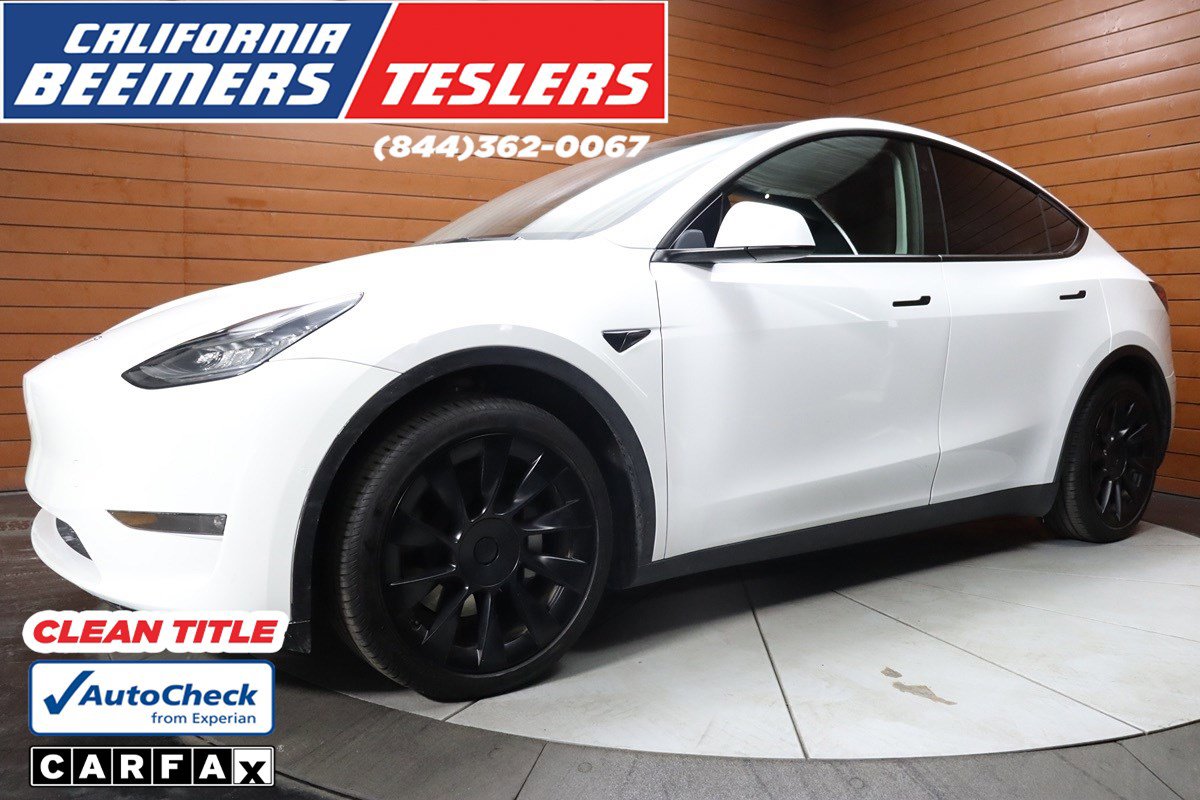 Used 2022 Tesla Model Y Long Range image 1