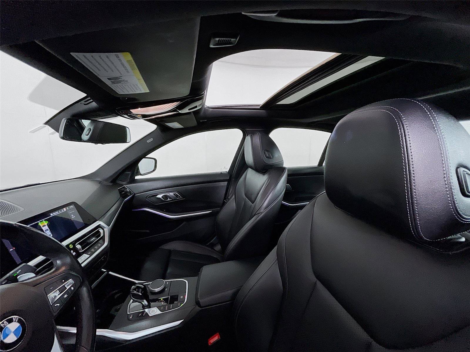 Used 2022 BMW 330i xDrive Sedan w/ Premium Package 2 image 11