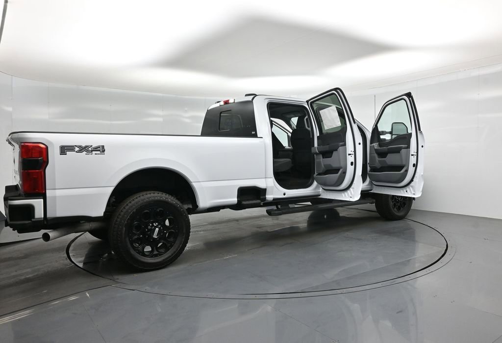 New 2026 Ford F350 XLT w/ XLT Premium Package image 5