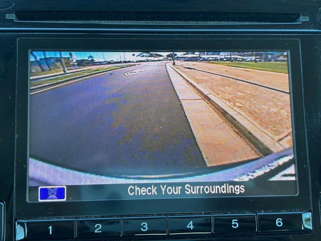 Used 2021 Honda HR-V LX image 18