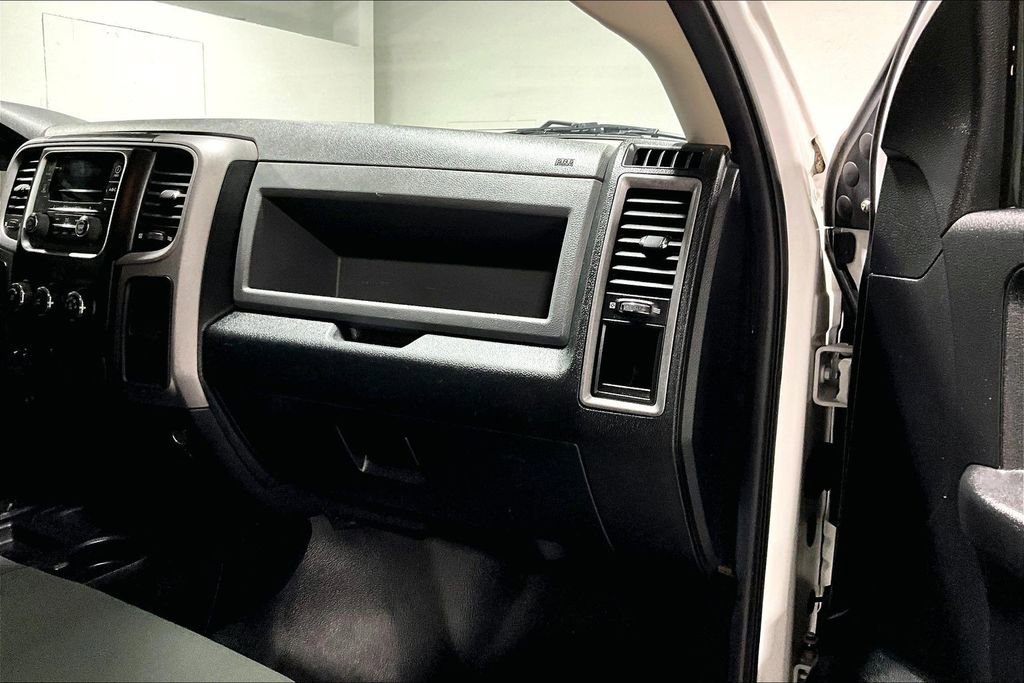 Used 2014 RAM 2500 Tradesman w/ Chrome Appearance Group AWD/4WD image 19