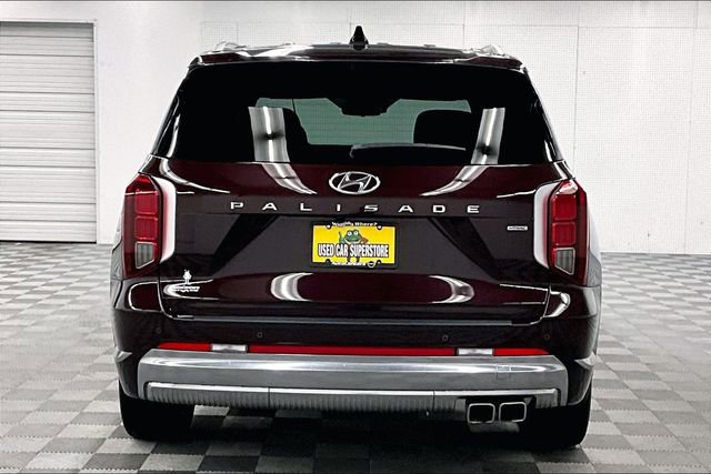 Used 2023 Hyundai Palisade Calligraphy image 4