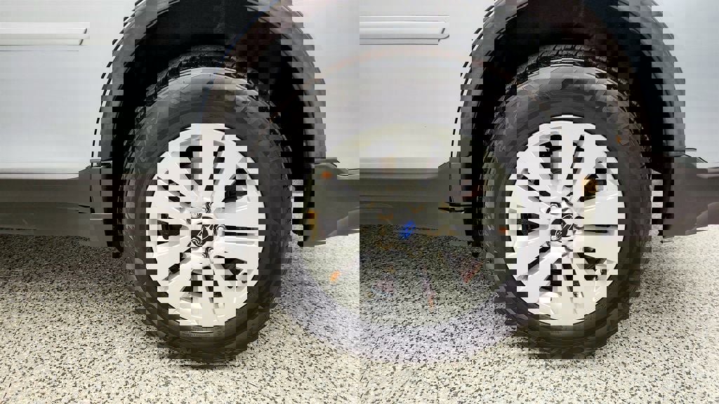 Used 2015 Subaru Outback 2.5i Premium image 13