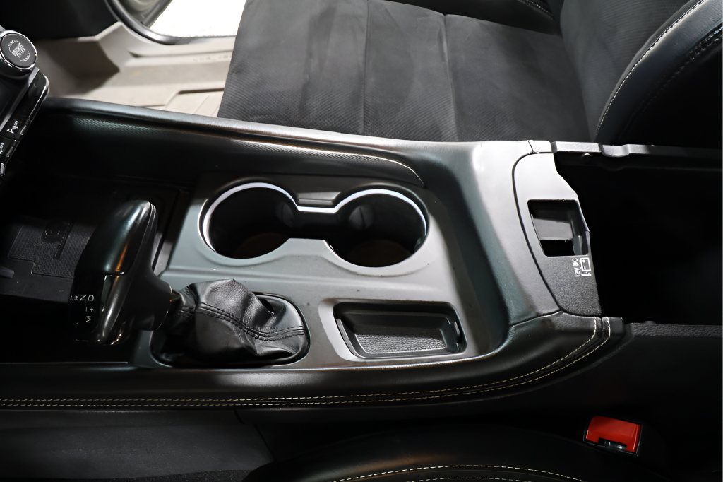 Used 2021 Dodge Durango SRT w/ Black Package AWD/4WD image 21