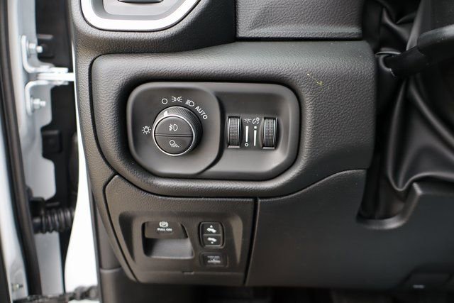 New 2026 RAM 1500 Big Horn AWD/4WD image 12
