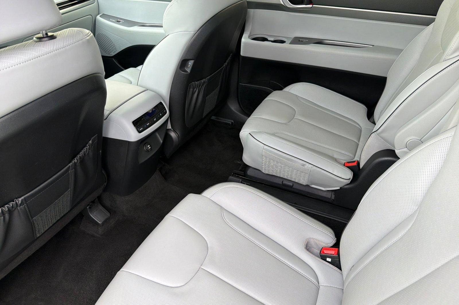 Used 2025 Hyundai Palisade SEL AWD/4WD image 13
