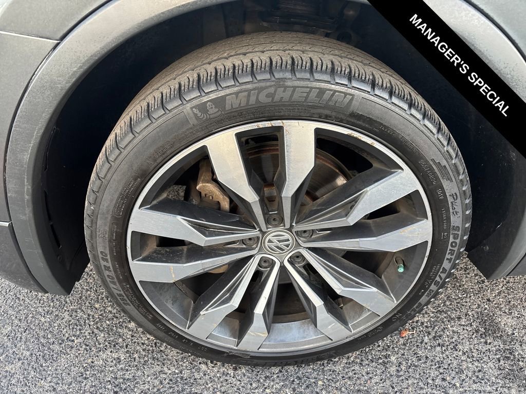 Used 2020 Volkswagen Tiguan SEL Premium R-Line image 10