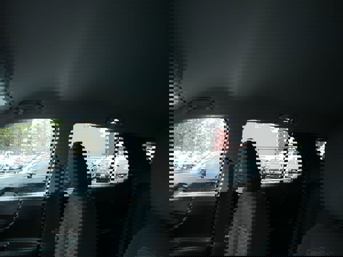 Used 2019 Chevrolet Equinox LT image 17