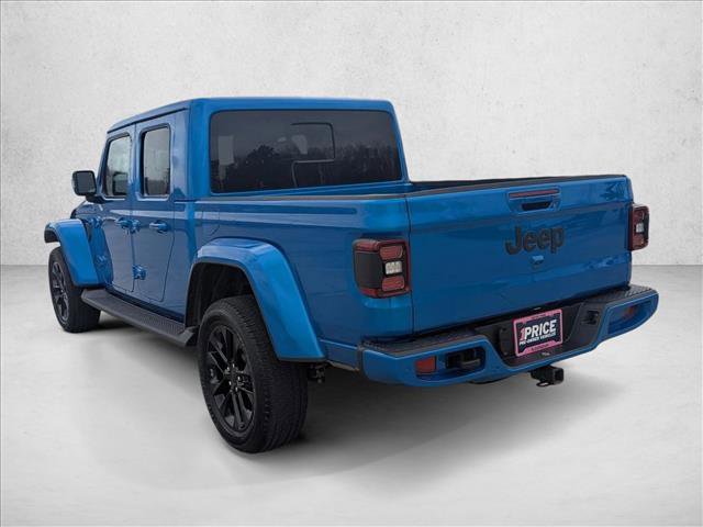 Used 2023 Jeep Gladiator Overland image 8