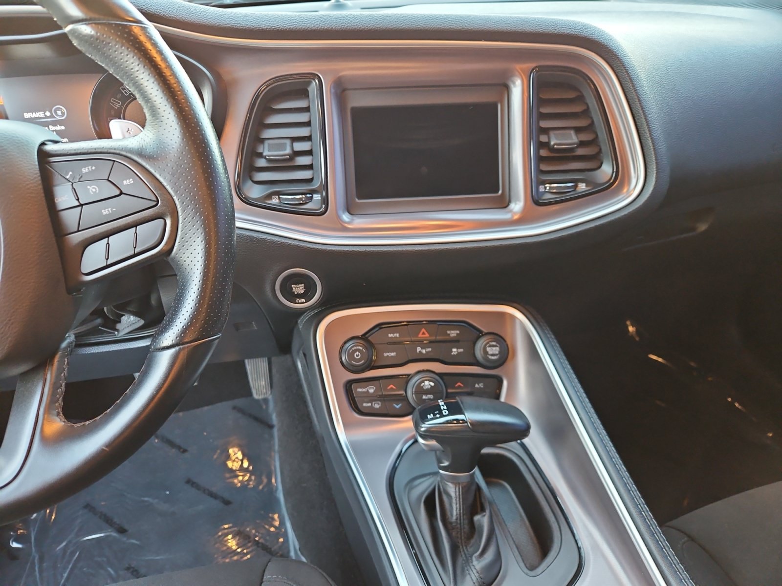 Used 2022 Dodge Challenger GT w/ Blacktop Package RWD image 11