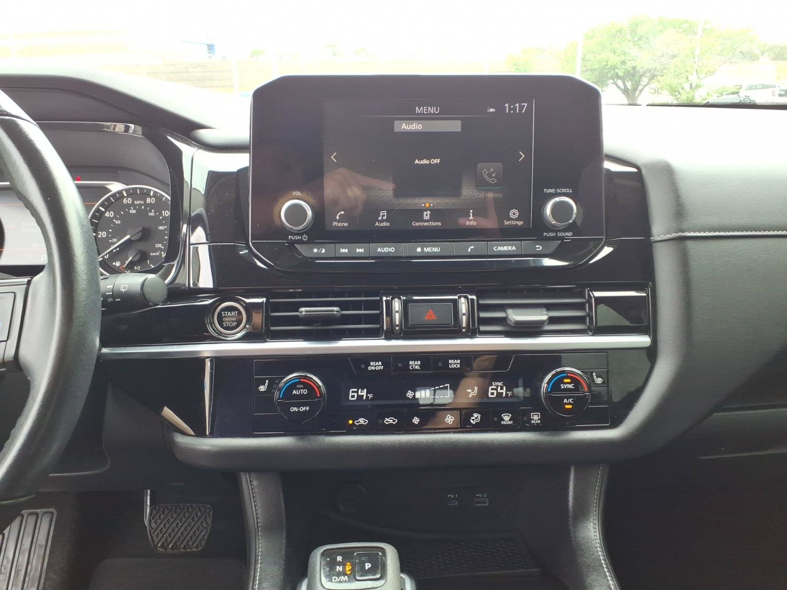 Used 2022 Nissan Pathfinder SV AWD/4WD image 10