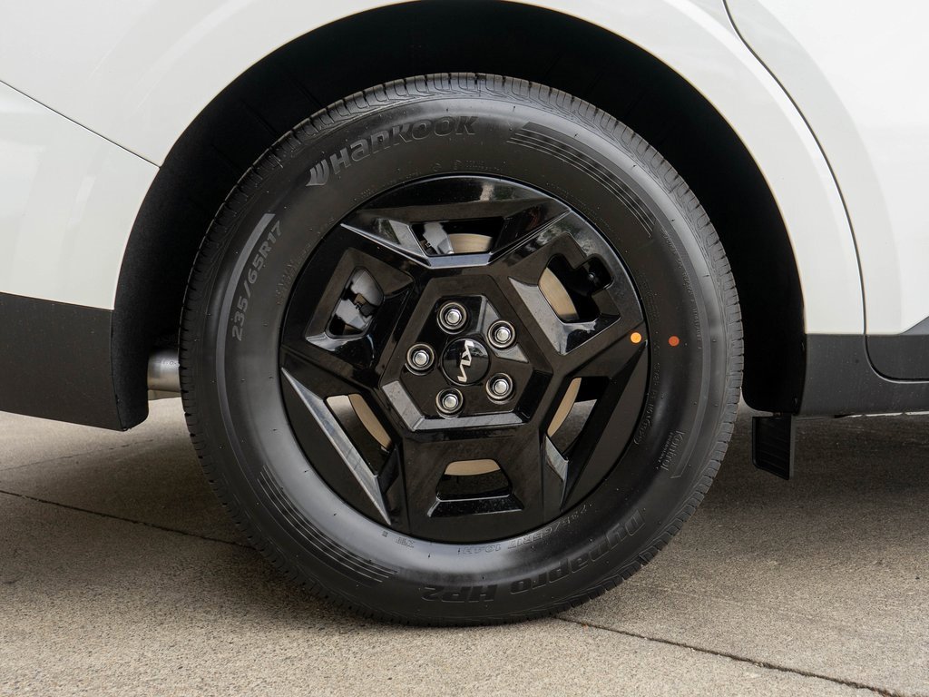 New 2026 Kia Carnival LX image 30