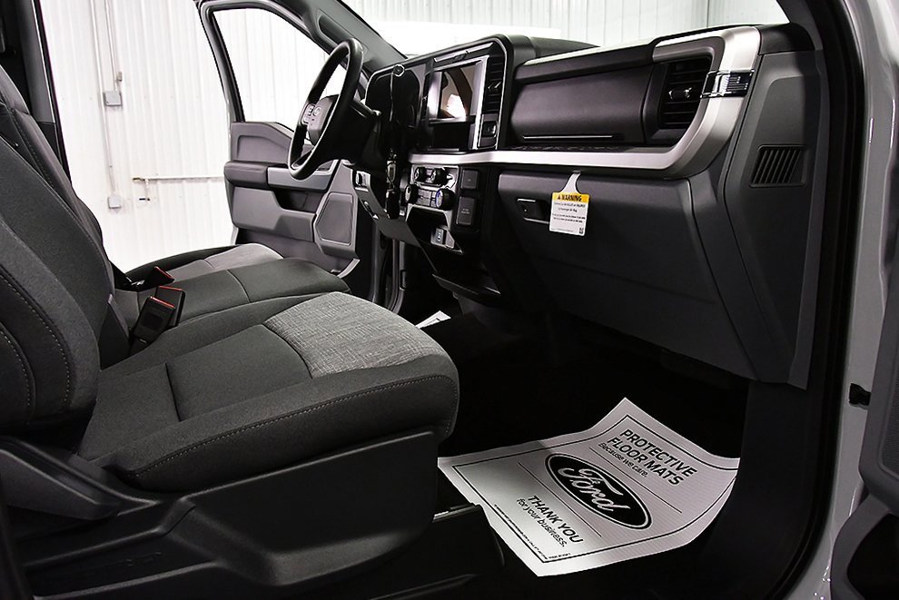 New 2026 Ford F350 XLT image 29