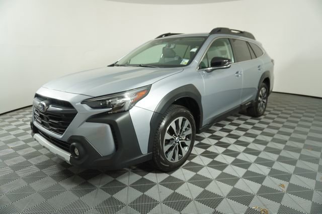 Certified 2024 Subaru Outback Limited image 3