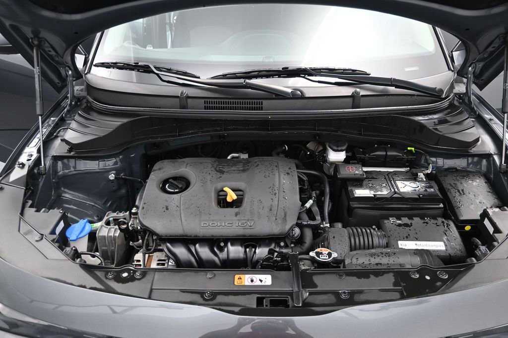 Used 2024 Kia Soul LX w/ Option Group 015 FWD image 17
