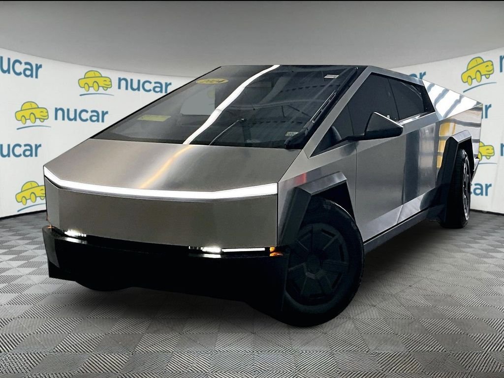 Used 2024 Tesla Cybertruck AWD Crew Cab image 3