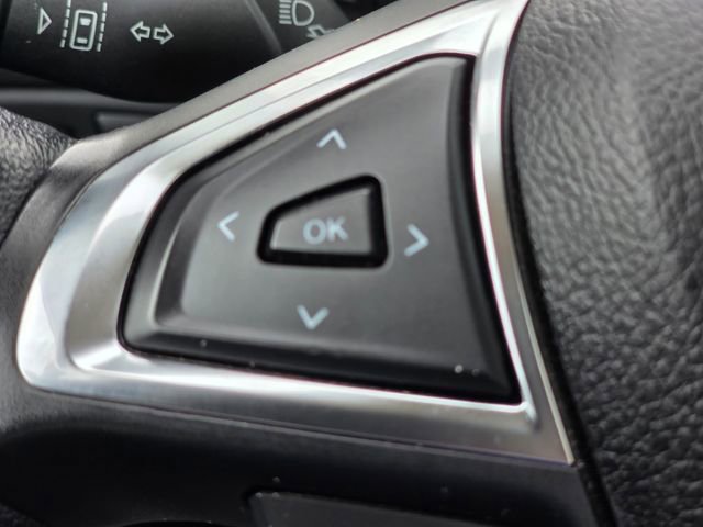 Used 2023 Ford Edge SEL w/ Convenience Package image 10