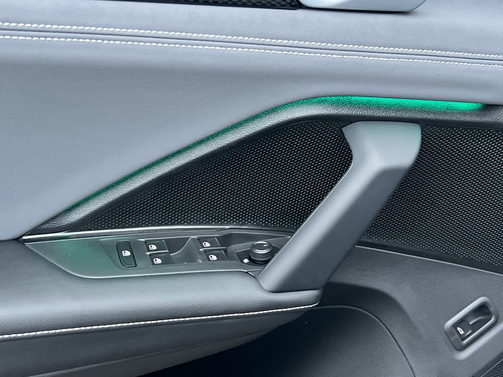 New 2026 Volkswagen Tiguan SE image 19