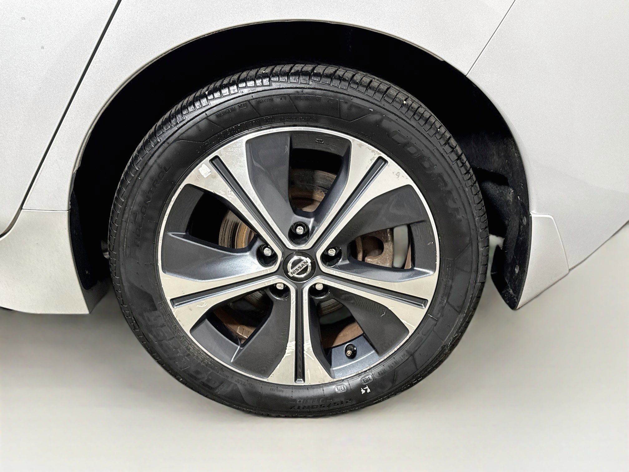 Used 2020 Nissan Leaf SL Plus FWD image 29