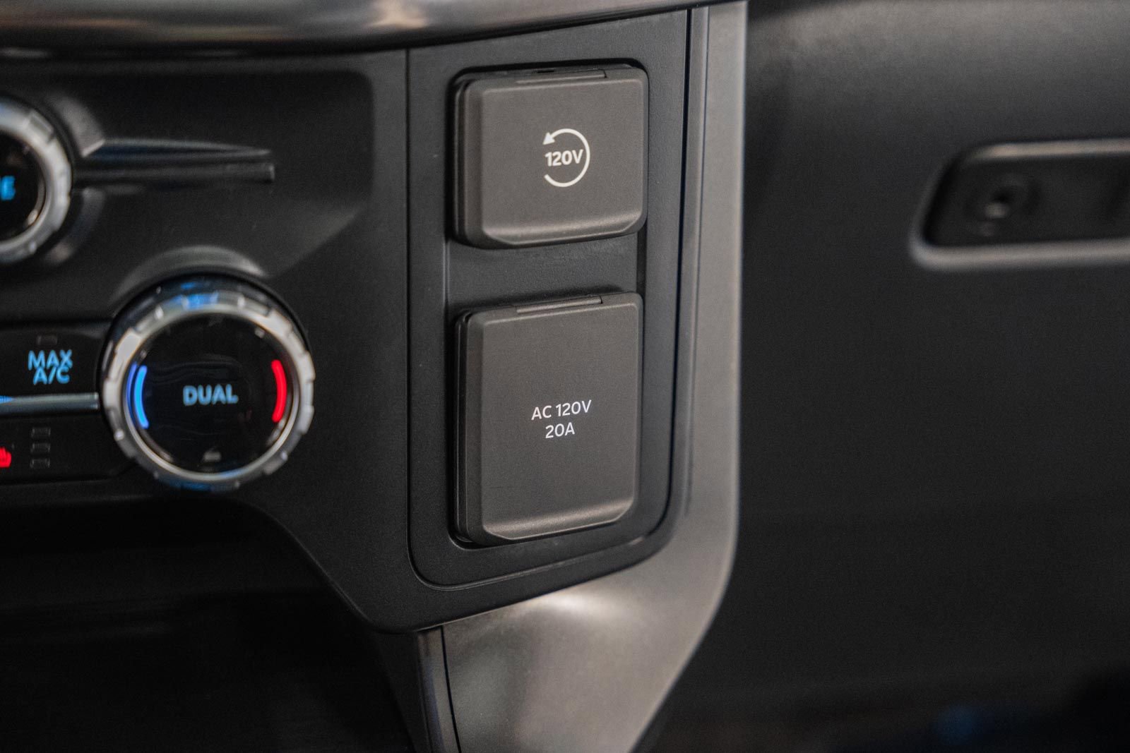 Certified 2024 Ford F150 Lariat w/ Bed Utility Package AWD/4WD image 32