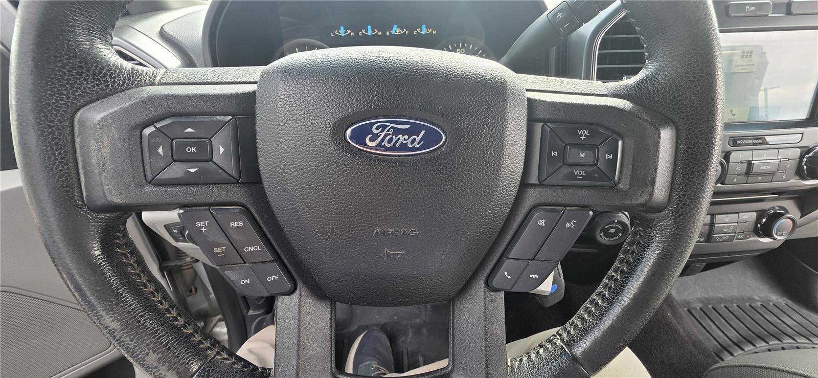Used 2016 Ford F150 XLT w/ Equipment Group 302A Luxury AWD/4WD image 13