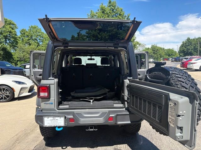 Used 2023 Jeep Wrangler Unlimited AWD/4WD image 11