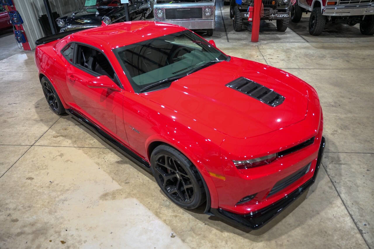 Used 2014 Chevrolet Camaro Z/28 RWD image 14