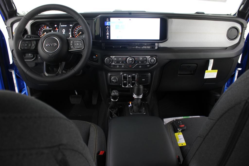 New 2026 Jeep Gladiator Sport AWD/4WD image 9