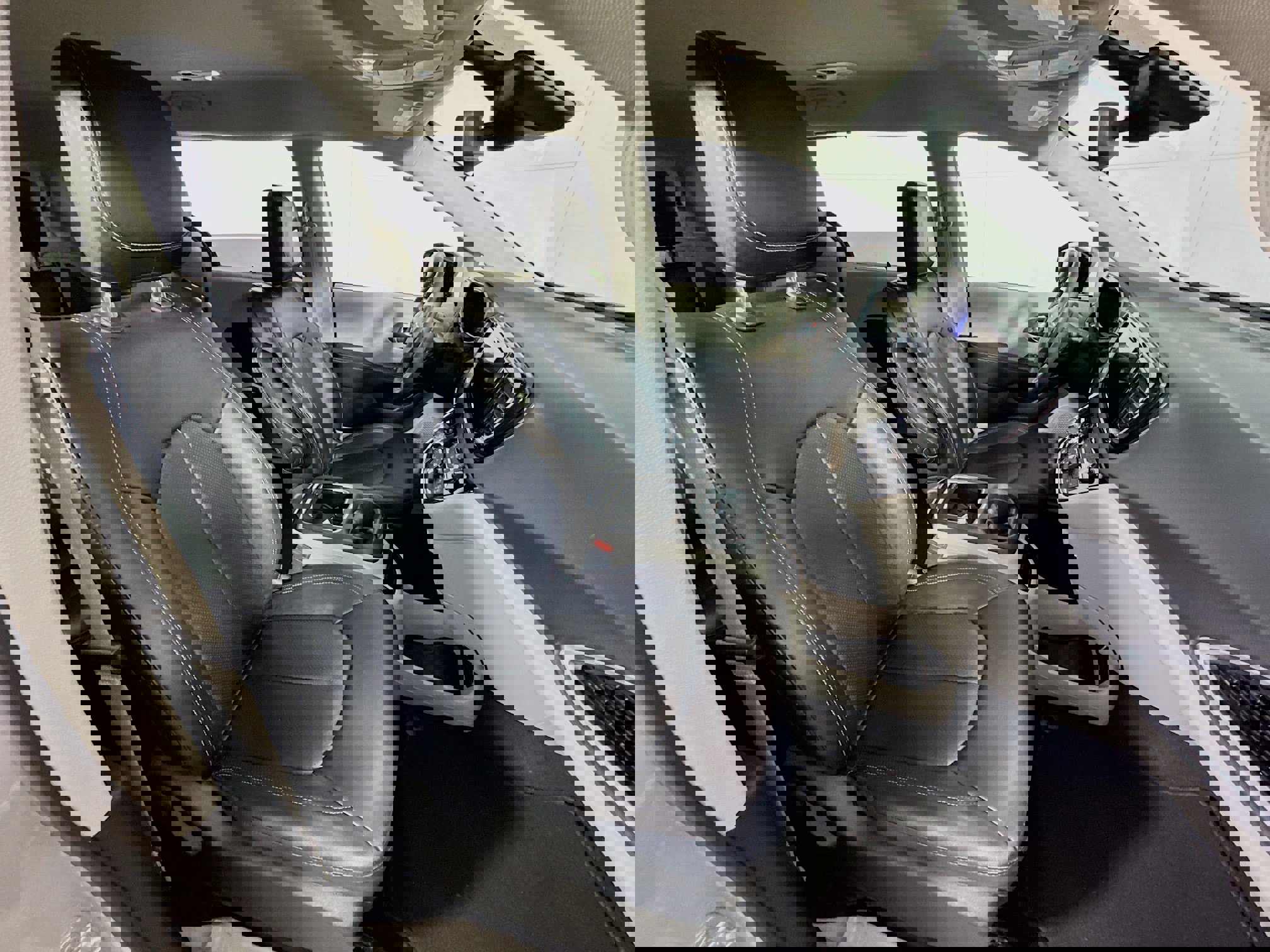 Used 2024 Chrysler Pacifica Touring-L image 28