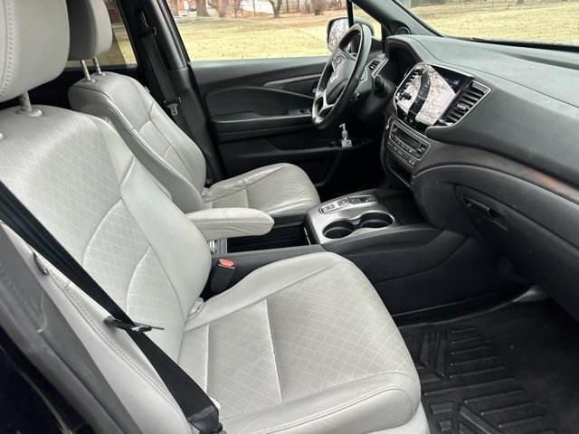 Used 2019 Honda Passport EX-L image 16