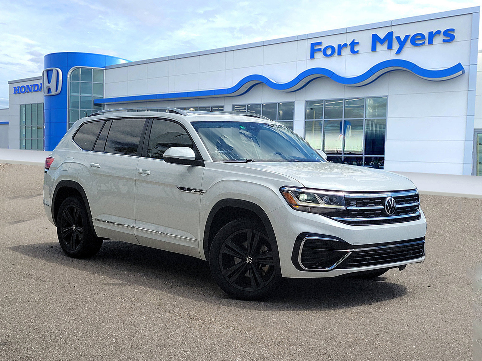 Used 2022 Volkswagen Atlas SEL R-Line AWD/4WD video 1