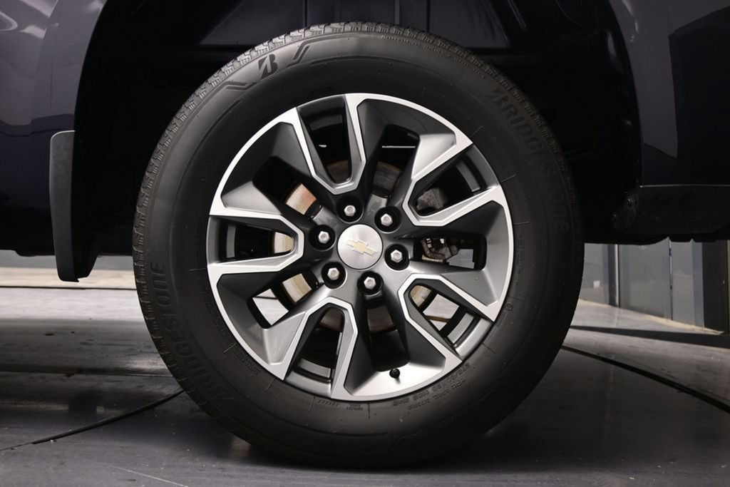 Used 2022 Chevrolet Silverado 1500 LT RWD image 32