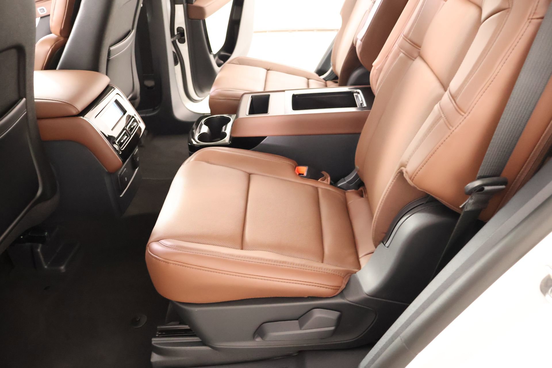 New 2026 Lincoln Aviator Reserve AWD/4WD image 12