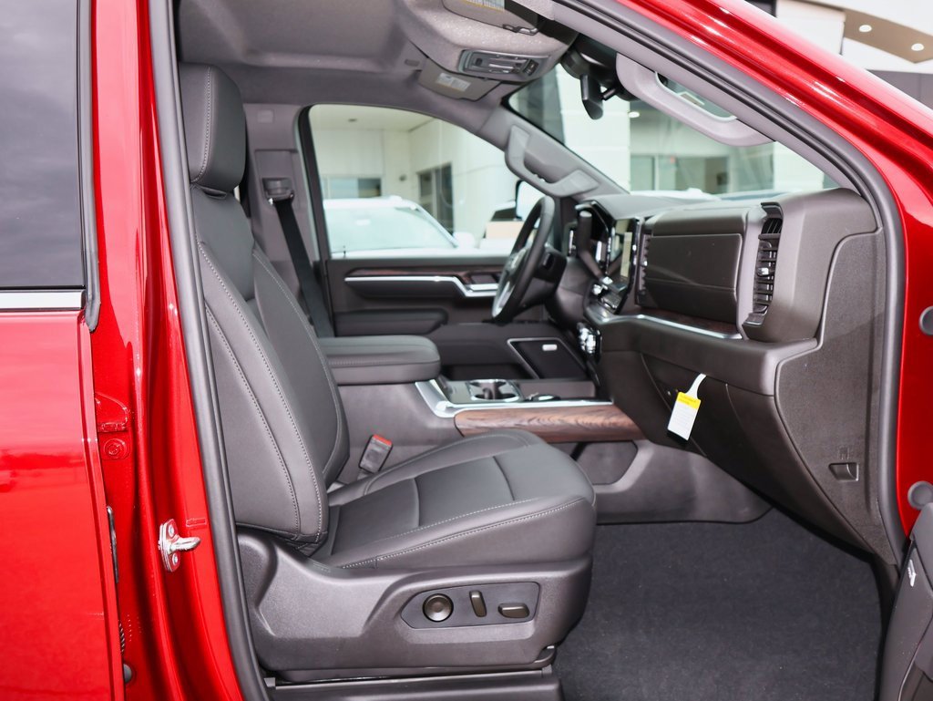 New 2026 GMC Sierra 2500 SLT w/ SLT Premium Package image 30