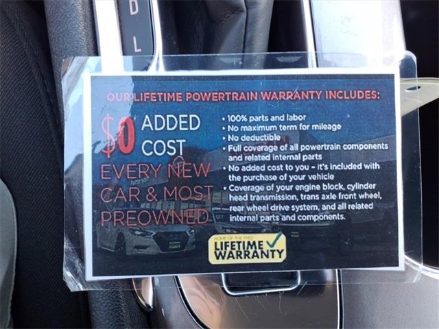 Used 2023 Jeep Grand Cherokee Laredo image 11