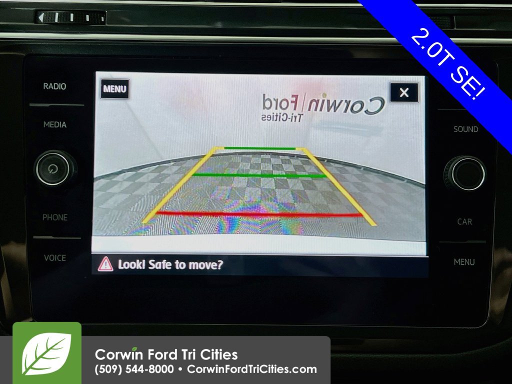 Used 2018 Volkswagen Tiguan SE w/ 3rd Row Seat Package AWD/4WD image 19