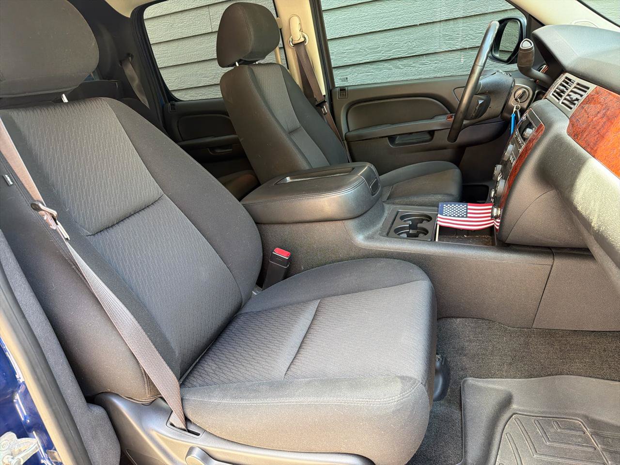 Used 2013 Chevrolet Avalanche LS w/ All-Star Edition AWD/4WD image 28
