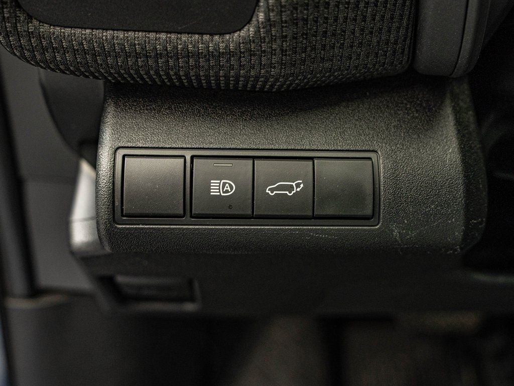 Used 2024 Subaru Solterra Limited w/ Limited Package image 18