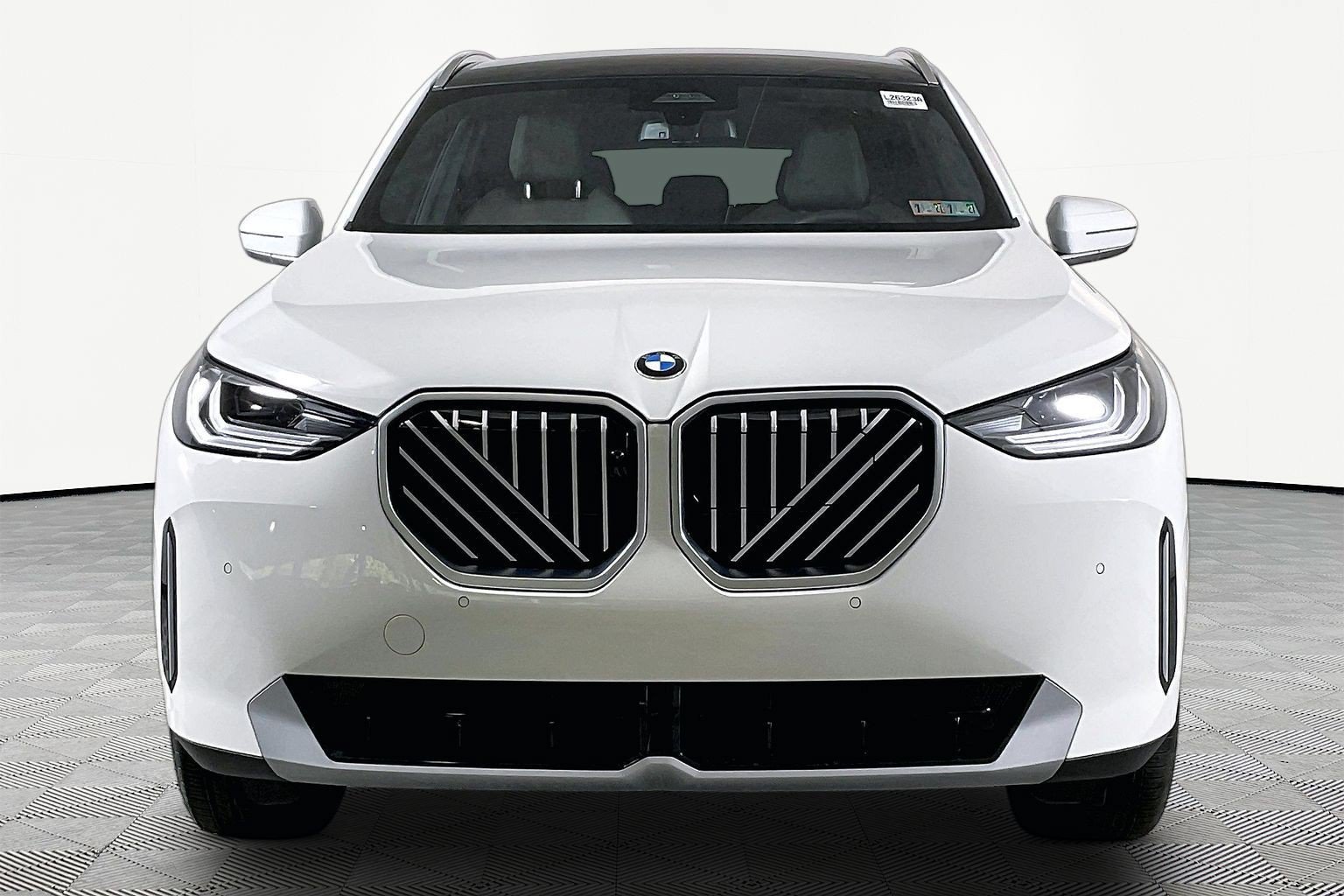 Certified 2026 BMW X3 xDrive30i AWD/4WD image 2