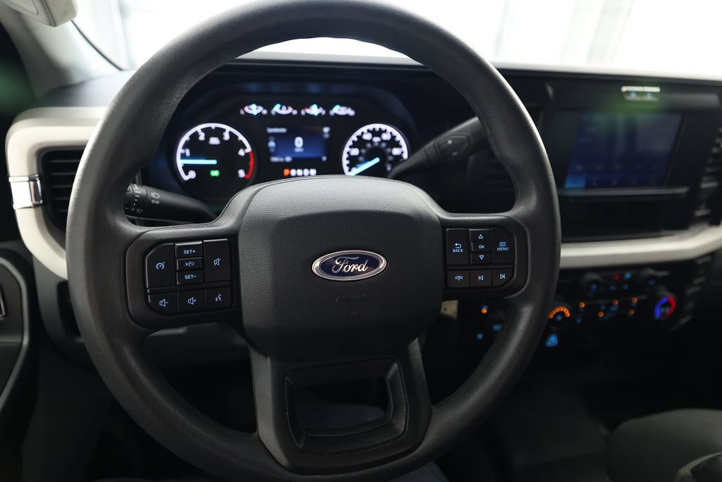 Used 2025 Ford F250 XLT w/ FX4 Off-Road Package AWD/4WD image 16