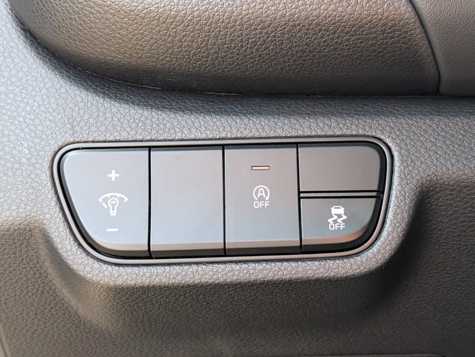 Used 2026 Kia Seltos EX FWD image 15