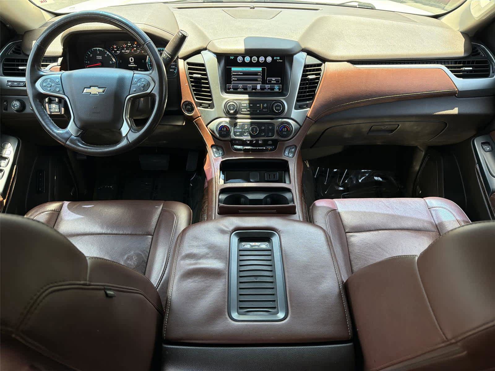 Used 2018 Chevrolet Suburban Premier AWD/4WD image 11