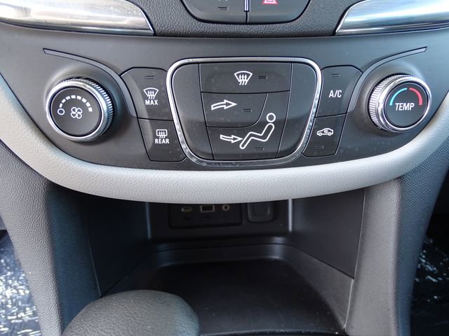 Used 2024 Chevrolet Equinox LS w/ LS Convenience Package FWD image 12