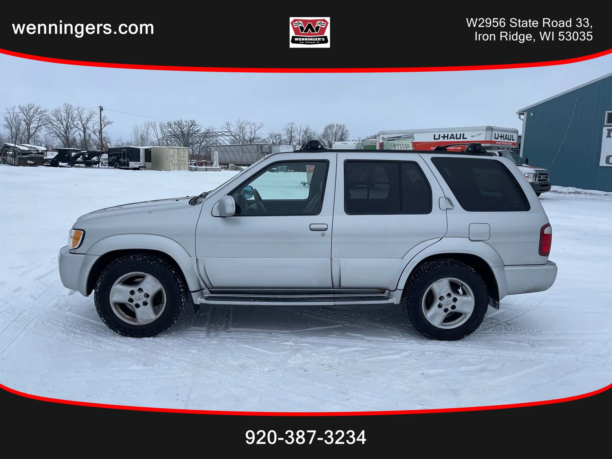 Used 2002 INFINITI QX4 4WD w/ (X03) Heated Seats Pkg image 1