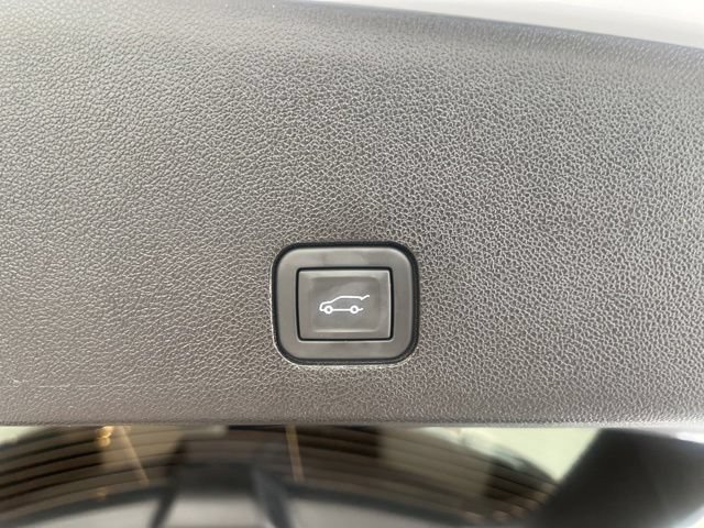 Used 2025 Cadillac XT6 Sport w/ LPO, Floor Liner Package AWD/4WD image 36