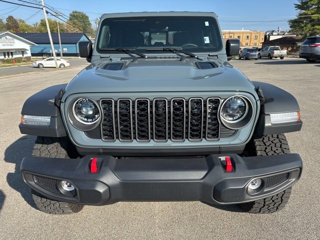 Used 2025 Jeep Gladiator Rubicon w/ Safety Group image 2