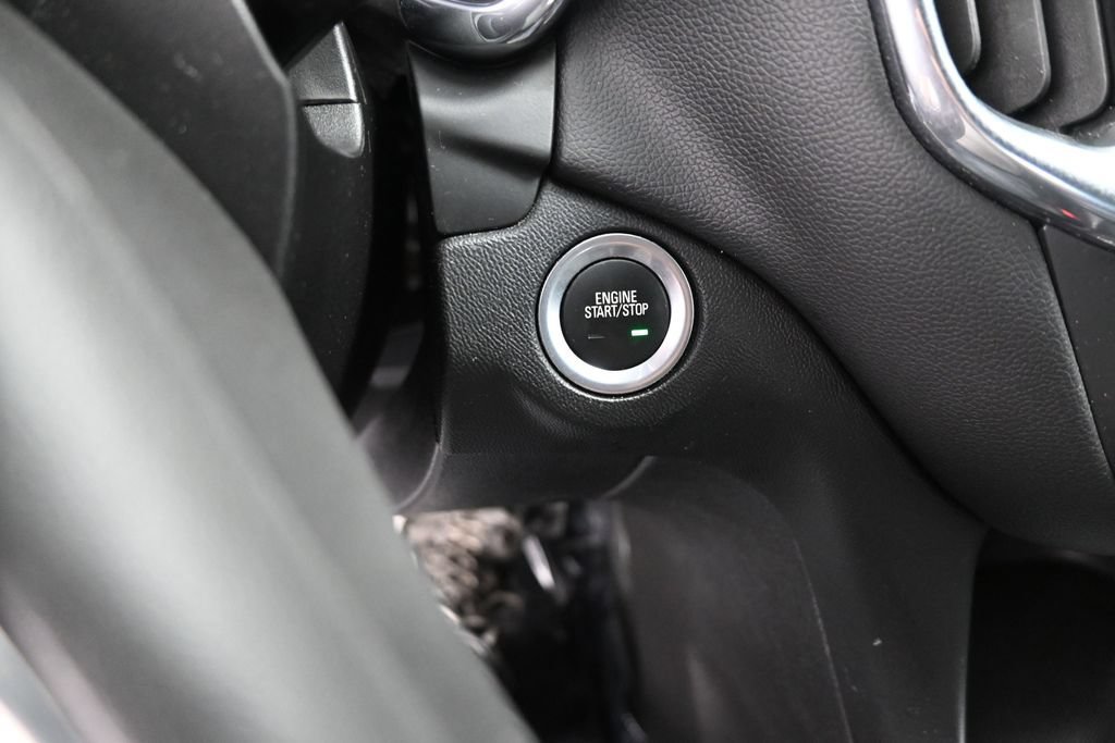 Used 2019 Chevrolet Equinox LT FWD image 36