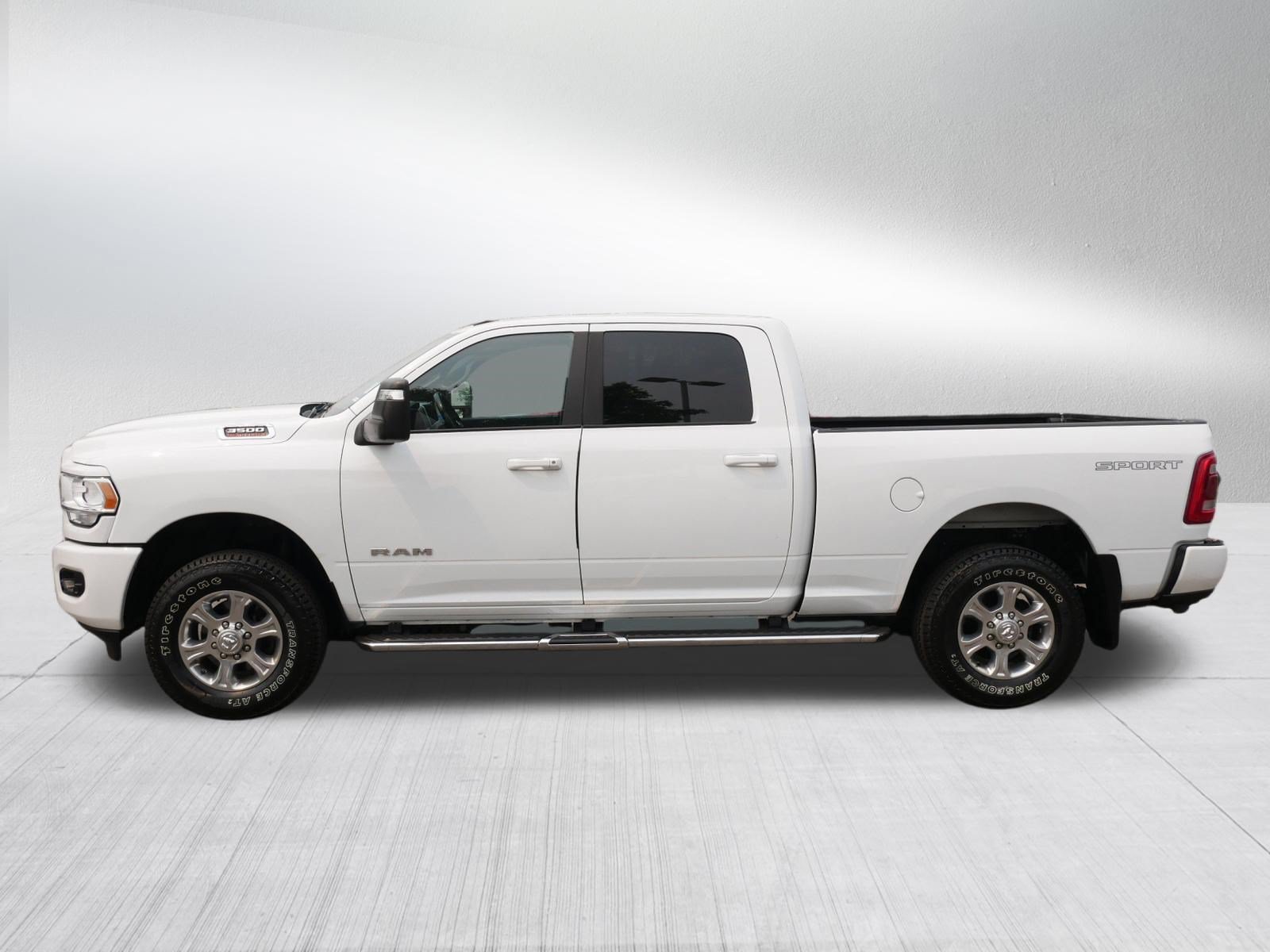Used 2023 RAM 3500 Big Horn w/ Level B Equipment Group AWD/4WD image 4
