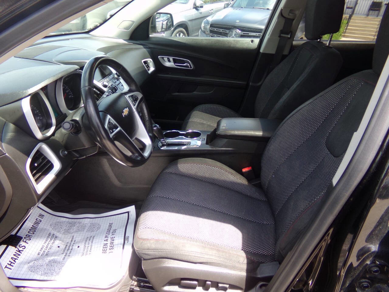Used 2017 Chevrolet Equinox LT w/ Convenience Package image 8
