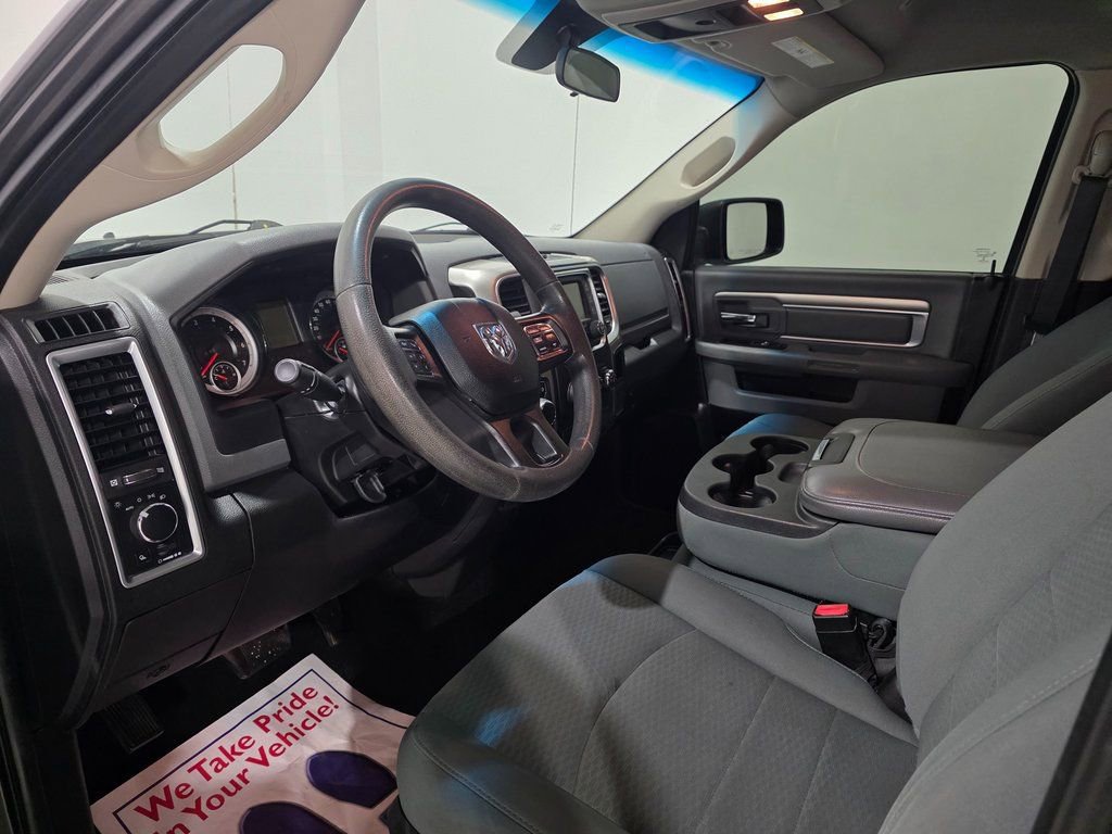 Used 2019 RAM 1500 Classic SLT image 16